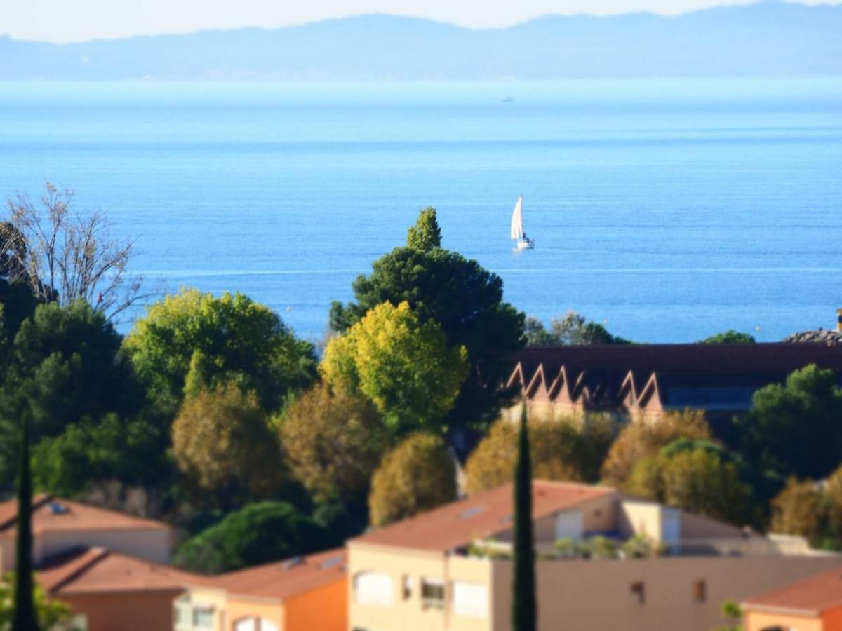 La Londe La Mer : Appartement Proche Plages & Vue Superbe Sur Les Iles D'Or المظهر الخارجي الصورة